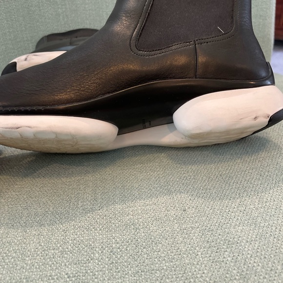 Cole Hahn pull on booties *like new* - Picture 10 of 11